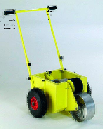 Carrello Traccialinee a Rullo per Segnatura Campi Sportivi